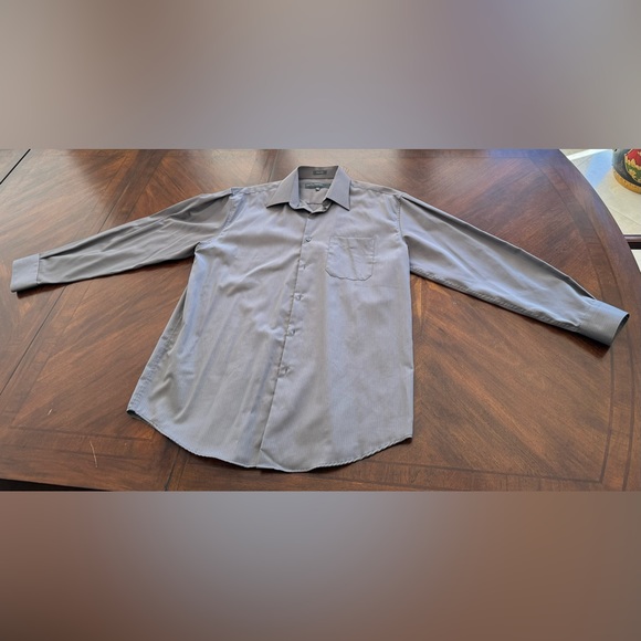 Perry Ellis Large Button Down Long Sleeve Grey (shiny sheen) - Picture 3 of 3
